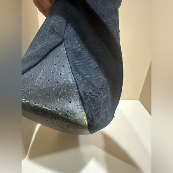 Gucci GG Webbed Black Monogram Large Tote - Picture 3 of 16